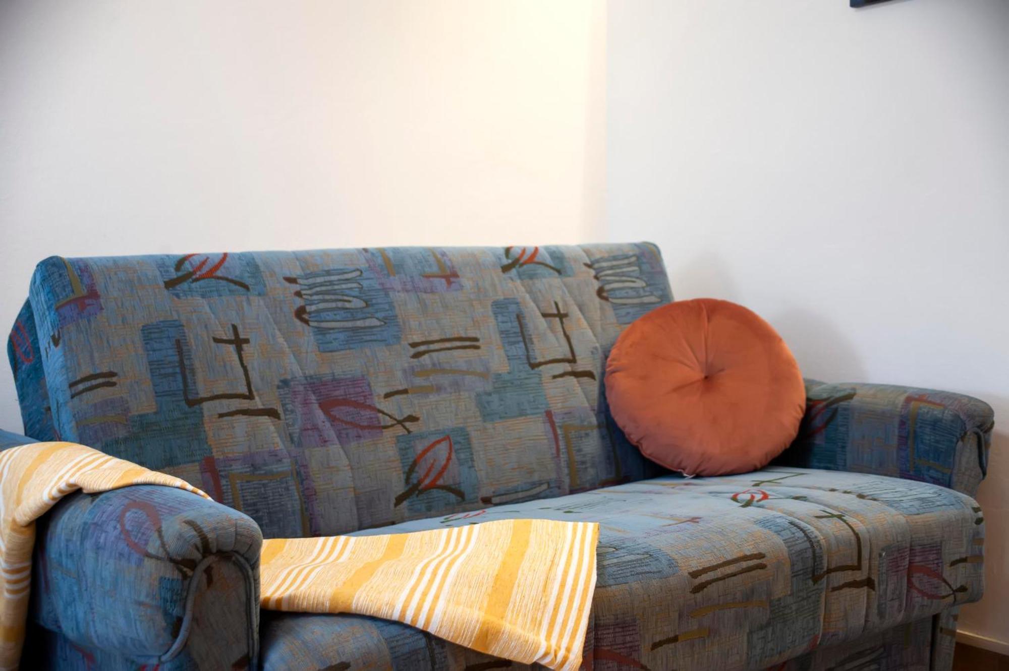 Apartments And Room Silvana Ровин Екстериор снимка